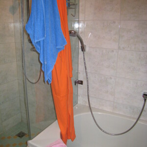 201.JPG