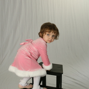 2008_Bella_Christmas_photoshoot