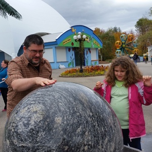 2014-apples-halloween-Storyland