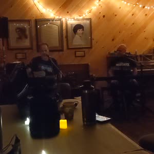 PXL_20210826_025800228.mp4